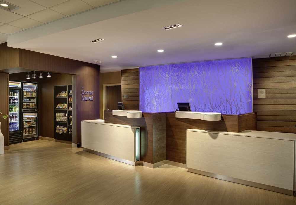 Fairfield Inn & Suites By Marriott Lincoln Southeast Exteriör bild